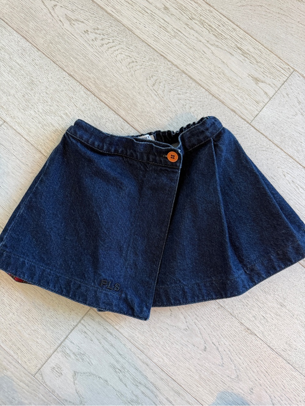 Philosophy Dark Blue Denim Skirt with Button Detail size 4